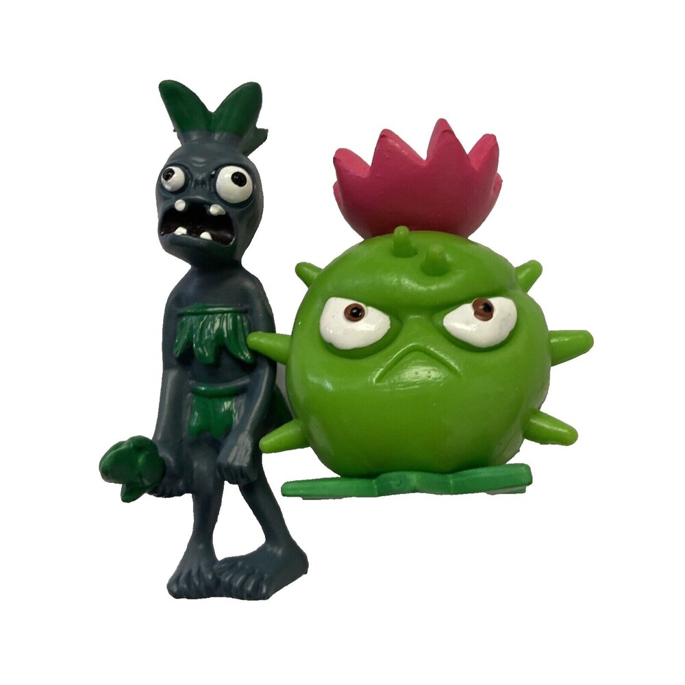 Plants vs Zombies pvc Action Figures Lot of 2 Video Game Toy Cake Toppers